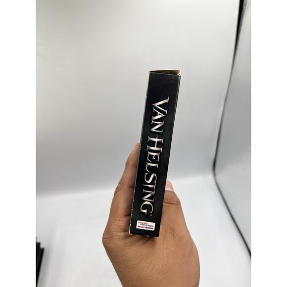 CIB With Poster! Van Helsing (Nintendo Game Boy Advance, 2004) - Picture 10 of 14